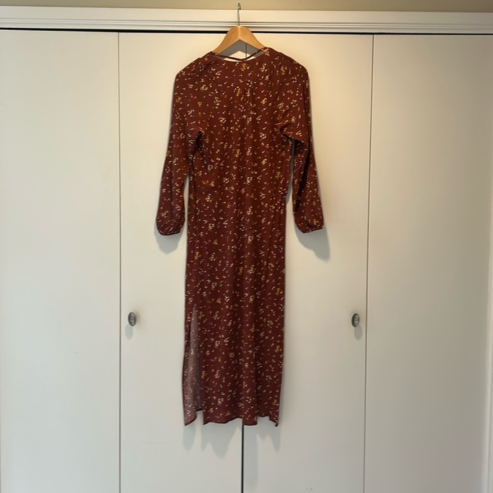 Natural Life brand, lightweight, maroon floral maxi dress. Size Small - Picture 2 of 4